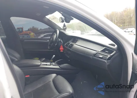 2013 BMW X6 M из США, поврежденный, VIN 5YMGZ0C52DLL29807